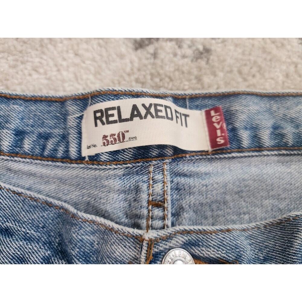 Levi's 550 Relaxed Fit Jeans Mens Size 42x30 Light Wash Denim Blue - Picture 5 of 10